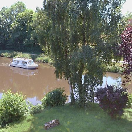 Bed and Breakfast Le Moulin Du Mottay Evran Екстер'єр фото