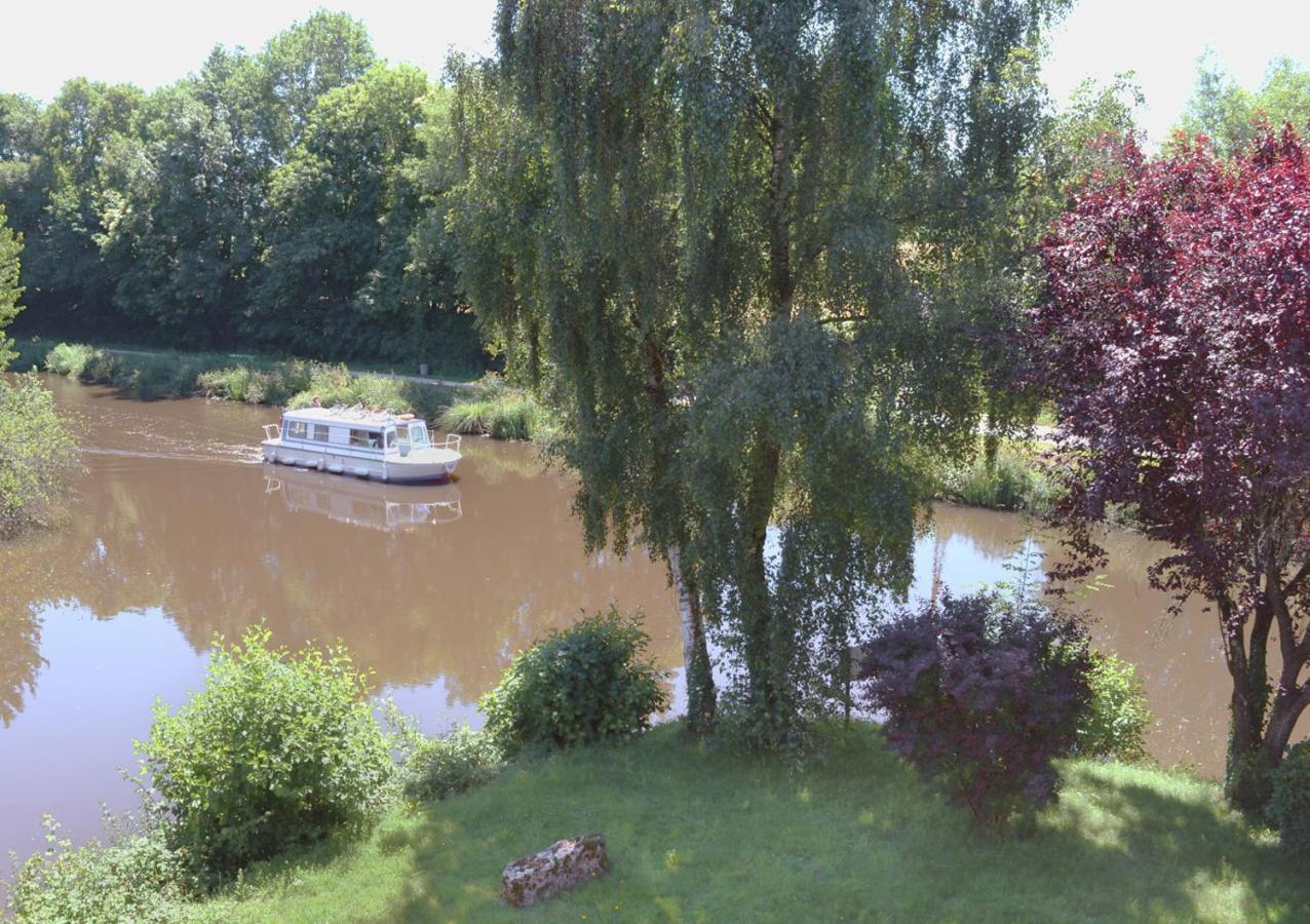 Bed and Breakfast Le Moulin Du Mottay Evran Екстер'єр фото